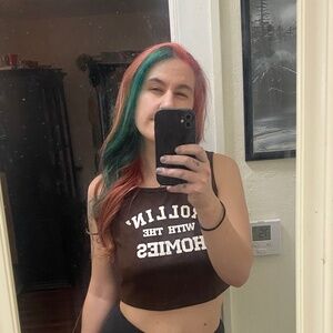 Meet your Posher, Whitt